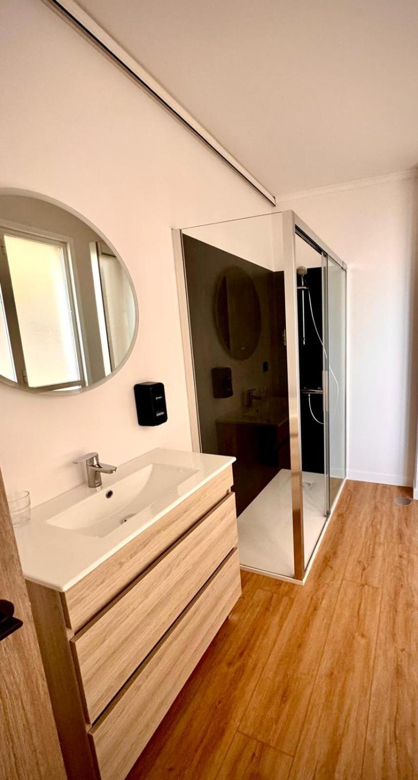 Miramar Suites Sada Eksteriør bilde